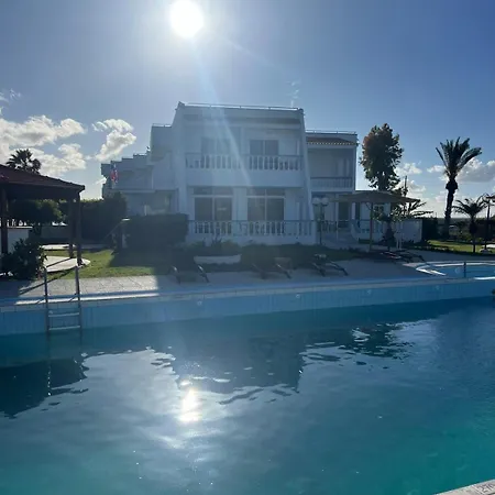 Hotel Ayit Theológos